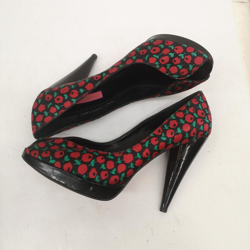 ベッツィージョンソン Betsey Johnson パンプス パンプス 林檎 アップル 柄 ヒール パンプス 25.0cm 黒 / ブラック / black X 赤 / レッド / red レディース USED 古着 中古 50166453