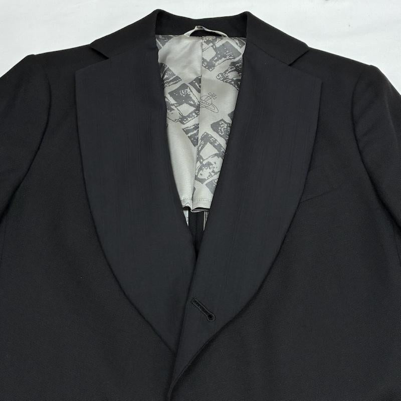 ヴィヴィアンウエストウッドマン Vivienne Westwood MAN ジャケット、上着 ジャケット、ブレザー VW-W1-78141 襟ストライプ ポリエステル ウール 3B テーラード ジャケット 48 メンズ USED 古着 中古 50166479