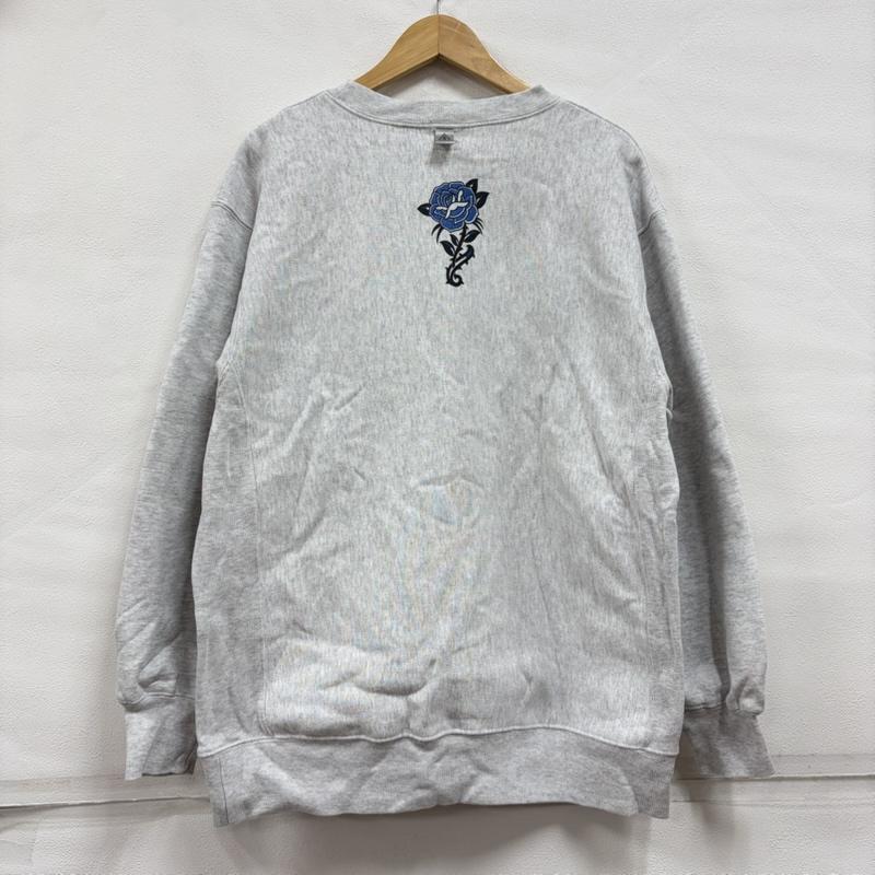 ブルコ BLUCO トレーナー 長袖 B.W.G TRIBAL トライバル バラ 薔薇 クルーネック ロゴ プリント スウェット トレーナー 裏起毛 XL ロゴ、文字 X プリント 灰 / グレー / gray X 黒 / ブラック / black X 青 / ブルー / blue メンズ USED 古着 中古 50166517