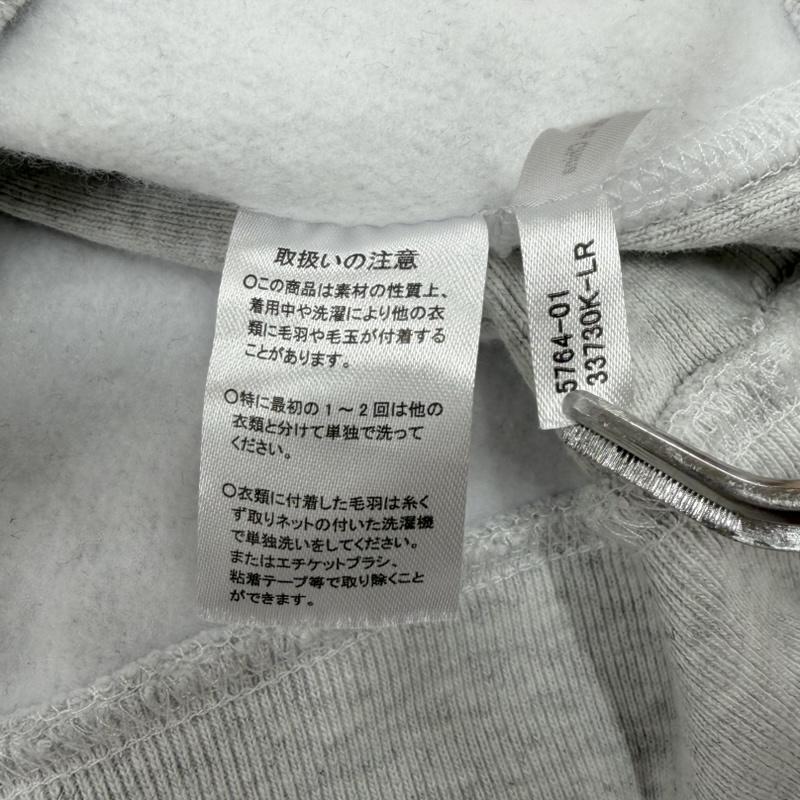 ブルコ BLUCO トレーナー 長袖 B.W.G TRIBAL トライバル バラ 薔薇 クルーネック ロゴ プリント スウェット トレーナー 裏起毛 XL ロゴ、文字 X プリント 灰 / グレー / gray X 黒 / ブラック / black X 青 / ブルー / blue メンズ USED 古着 中古 50166517