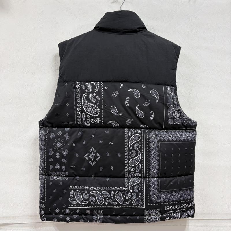 ベンデイビス BEN DAVIS ジャケット、上着 ダウンベスト ペイズリー ダウン ベスト ナイロン ロゴ 刺繍 ジップアップ XL ペイズリー X ロゴ、文字 X 刺繍 黒 / ブラック / black X 白 / ホワイト / white メンズ USED 古着 中古 50166518