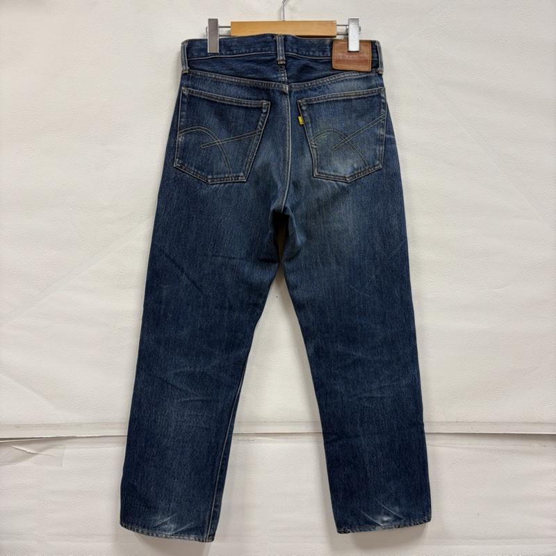 ボウアンドアローズ BOW&ARROWS パンツ デニム、ジーンズ ストレート デニム ボタンフライ インディゴ アメカジ フェード 赤耳 セルビッチ ヒゲ ハチノス チェーンステッチ 30インチ ダメージ加工 インディゴ / インディゴ / Indigo メンズ USED 古着 中古 50166524