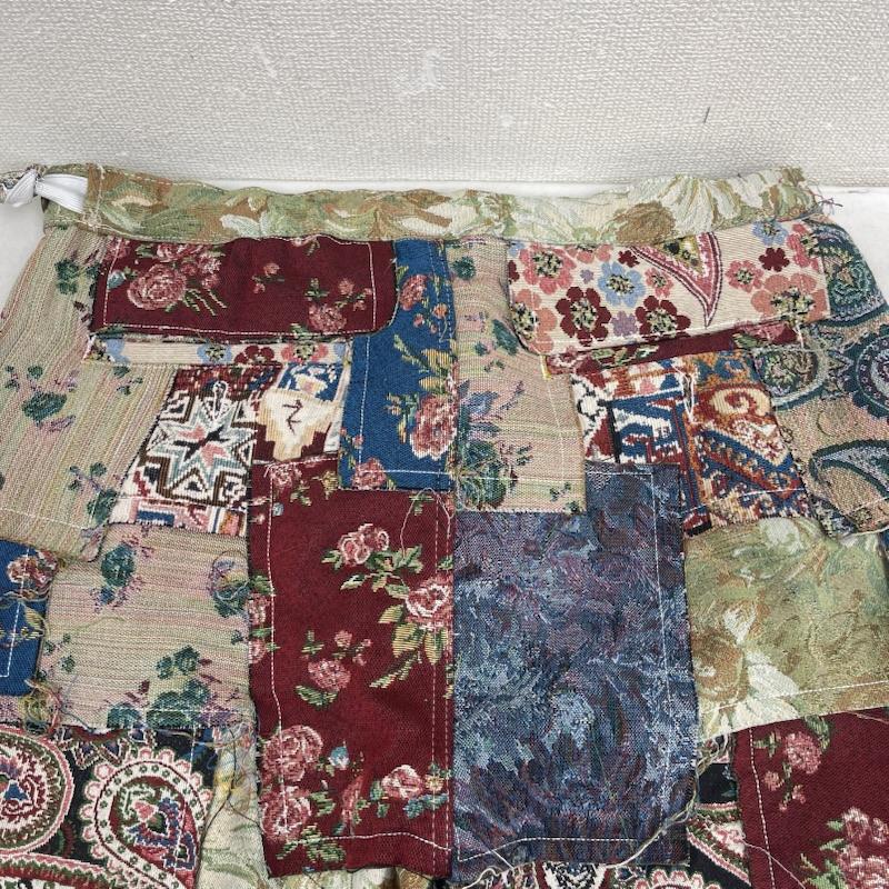 ミニマル mnml パンツ ワークパンツ、ペインターパンツ Paneled Blanket Pants ペイズリー 花柄 パッチワーク 加工 デザイン パンツ マルチカラー / マルチカラー / multicolor メンズ USED 古着 中古 50166529