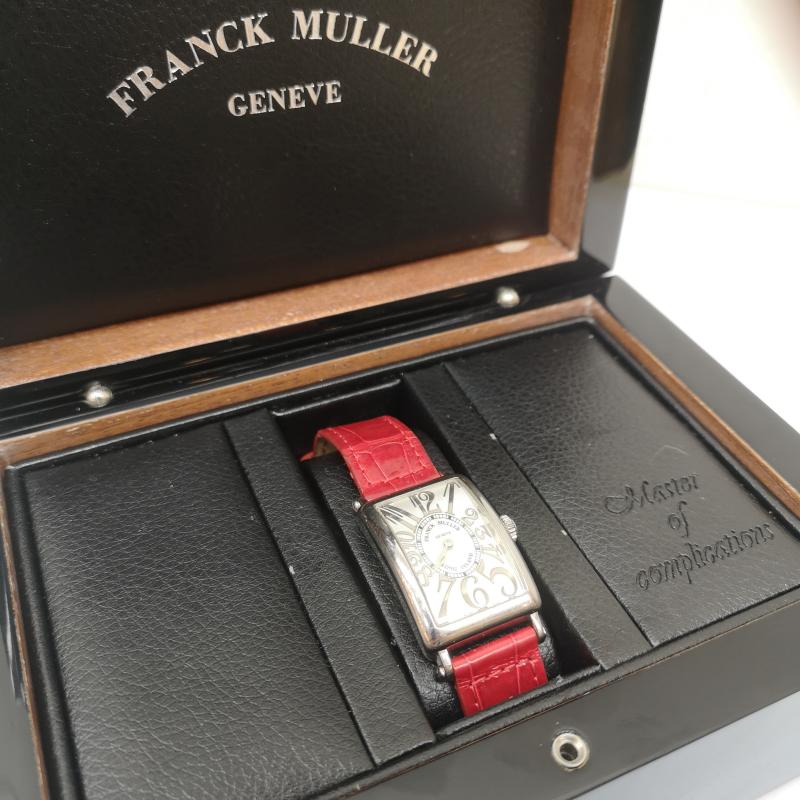 フランク・ミュラー FRANCK MULLER 腕時計 アナログ（クォーツ式） LONG ISLAND ロングアイランド 902 QZ RELIEF アナログ 腕時計 - 銀 / シルバー / silver color X 赤 / レッド / red レディース USED 古着 中古 50166539