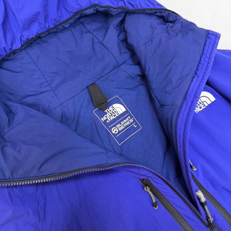 ザノースフェイス THE NORTH FACE ジャケット、上着 ジャンパー、ブルゾン NY81821 SUMMIT SERIES WPB Ventrix Hoodie blue L L ロゴ、文字 青 / ブルー / blue メンズ USED 古着 中古 50166549