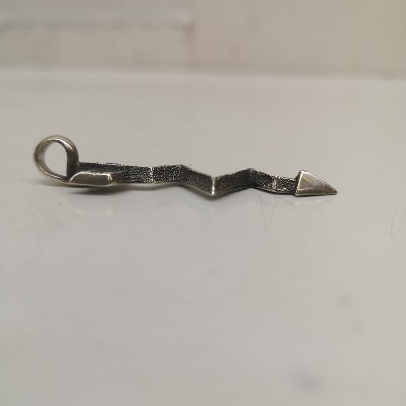 インディアンジュエリー Indian Jewelry アクセサリー ネックレス、ペンダント Aaron Anderson アーロンアンダーソン ライトニング アロー ペンダント - メンズ USED 古着 中古 50166551
