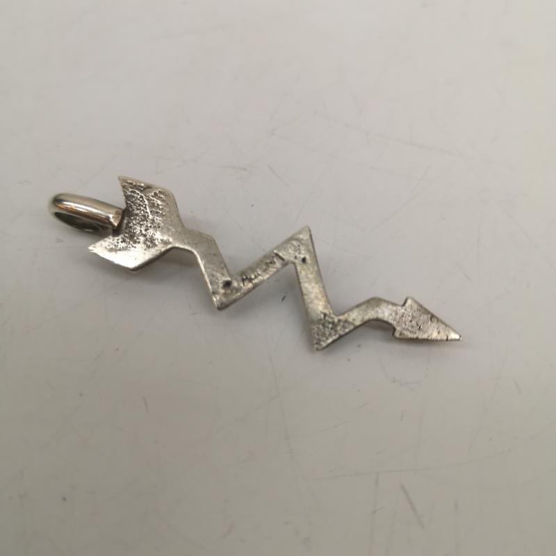 インディアンジュエリー Indian Jewelry アクセサリー ネックレス、ペンダント Aaron Anderson アーロンアンダーソン ライトニング アロー ペンダント - メンズ USED 古着 中古 50166551