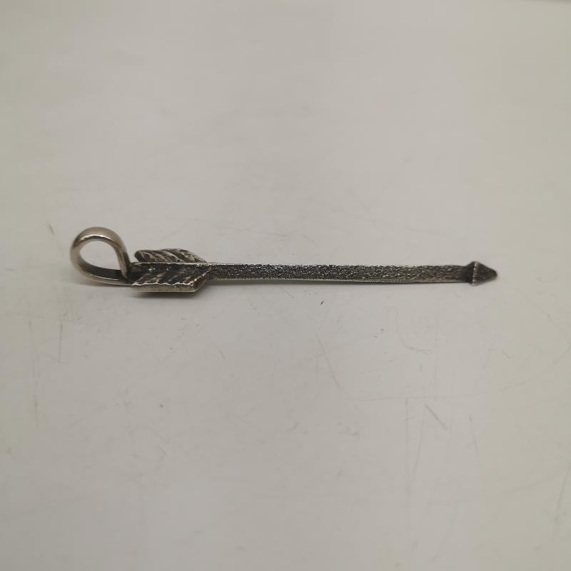 インディアンジュエリー Indian Jewelry アクセサリー ネックレス、ペンダント Aaron Anderson アーロンアンダーソン アロー ペンダント - レディース USED 古着 中古 50166552