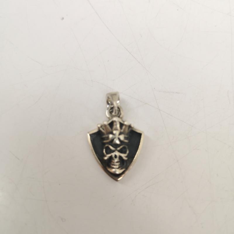 古着 USED アクセサリー ネックレス、ペンダント クロス クラウン スカル エスカッシャン 盾型 シルバー925 ペンダント トップ - 銀 / シルバー / silver color メンズ USED 古着 中古 50166556