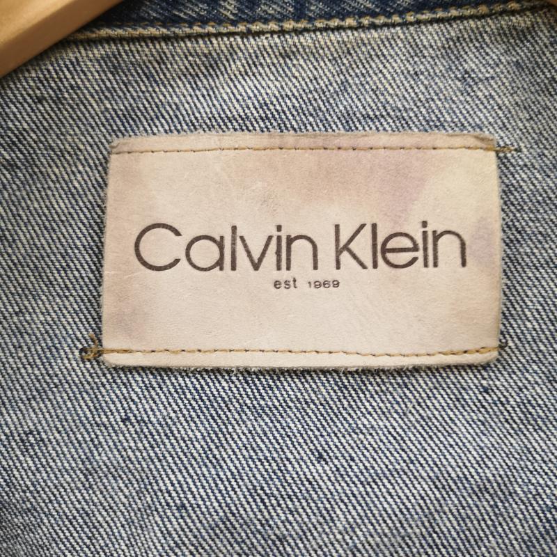 カルバン・クライン Calvin Klein ジャケット、上着 ジャケット、ブレザー 90s 刻印 メタルボタン Gジャン トラッカー デニム ジャケット インディゴ / インディゴ / Indigo メンズ USED 古着 中古 50166568