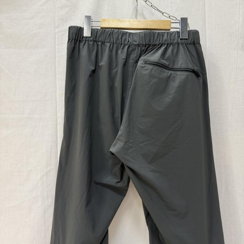 ザノースフェイス THE NORTH FACE ボトムス ボトムス NB32106 バーブライトパンツ チャコールグレー L アウトドアパンツ L ロゴ、文字 チャコールグレー / チャコールグレー / メンズ USED 古着 中古 50166578
