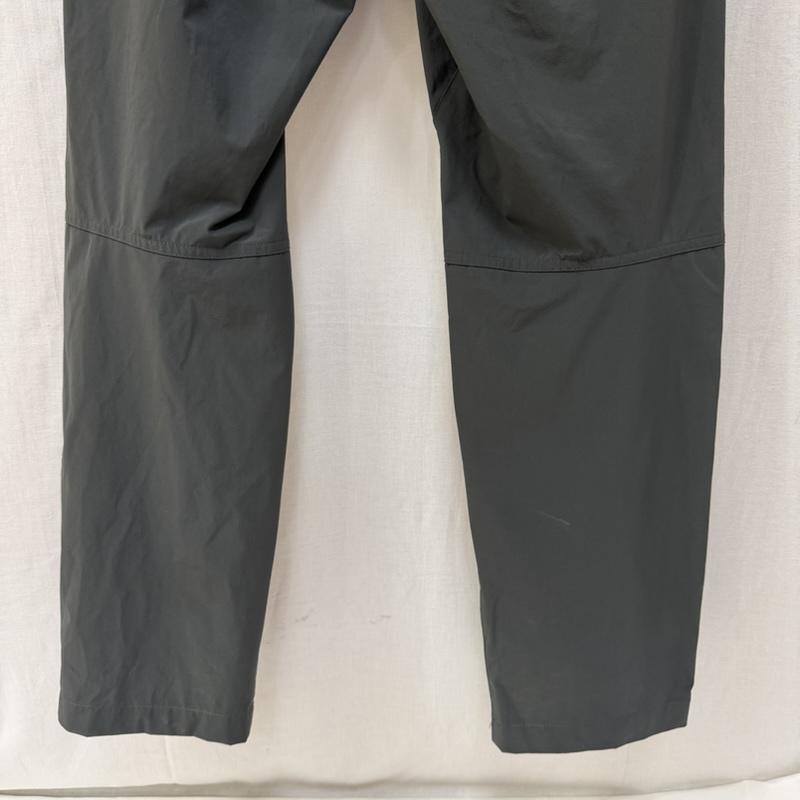 ザノースフェイス THE NORTH FACE ボトムス ボトムス NB32106 バーブライトパンツ チャコールグレー L アウトドアパンツ L ロゴ、文字 チャコールグレー / チャコールグレー / メンズ USED 古着 中古 50166578