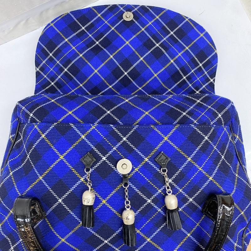 ヴィヴィアンウエストウッド Vivienne Westwood ハンドバッグ ハンドバッグ ハラコ タータンチェック ハンドバッグ フラップ タッセルチャーム - 黒 / ブラック / black X 青 / ブルー / blue レディース USED 古着 中古 50166616