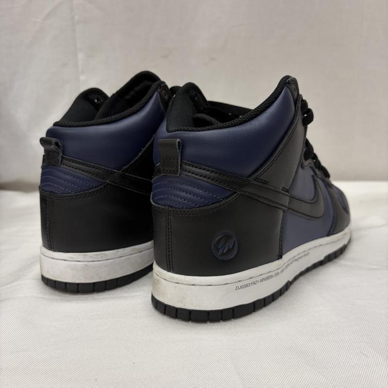 ナイキ NIKE スニーカー スニーカー × fragment design Dunk High Tokyo DJ0383-400 28.0cm 無地 黒 / ブラック / black X 紺 / ネイビー / navy メンズ USED 古着 中古 50166663