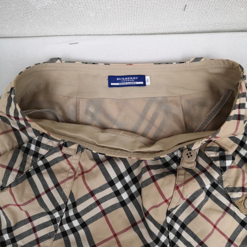 バーバリー・ブルーレーベル BURBERRY BLUE LABEL スカート ミニスカート ノバチェック フラップポケット サイドジップ 台形 ミニ スカート FLF89-562-43 36 ベージュ / ベージュ / beige レディース USED 古着 中古 50166691