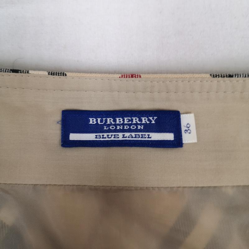 バーバリー・ブルーレーベル BURBERRY BLUE LABEL スカート ミニスカート ノバチェック フラップポケット サイドジップ 台形 ミニ スカート FLF89-562-43 36 ベージュ / ベージュ / beige レディース USED 古着 中古 50166691
