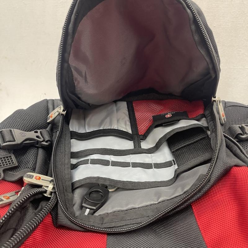 古着 USED リュックサック、デイパック リュックサック、デイバッグ SwissGear スイスギア トラベルギア バックパック - 黒 / ブラック / black X 赤 / レッド / red メンズ USED 古着 中古 50166695