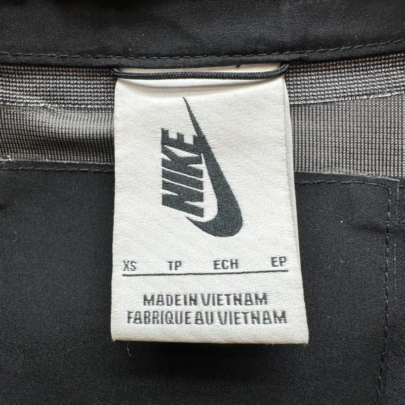 ナイキ NIKE ジャケット、上着 ジャンパー、ブルゾン GORE-TEX M65 Waterproof ナイロン ジャケット CQ7653-010 XS 黒 / ブラック / black メンズ USED 古着 中古 50166730