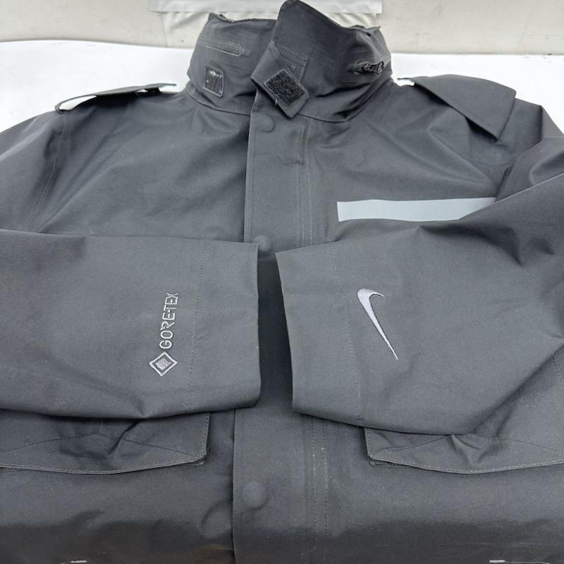 ナイキ NIKE ジャケット、上着 ジャンパー、ブルゾン GORE-TEX M65 Waterproof ナイロン ジャケット CQ7653-010 XS 黒 / ブラック / black メンズ USED 古着 中古 50166730
