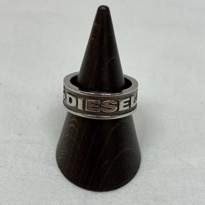 ディーゼル DIESEL アクセサリー 指輪 ステンレス スチール シルバー カラー エンボス ロゴ リング 19号 - メンズ USED 古着 中古 50166761