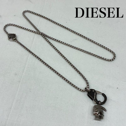 ディーゼル DIESEL アクセサリー ネックレス、ペンダント ステンレス スチール シルバー カラー ブレイブマン カラビナ チェーン ネックレス - メンズ USED 古着 中古 50166766