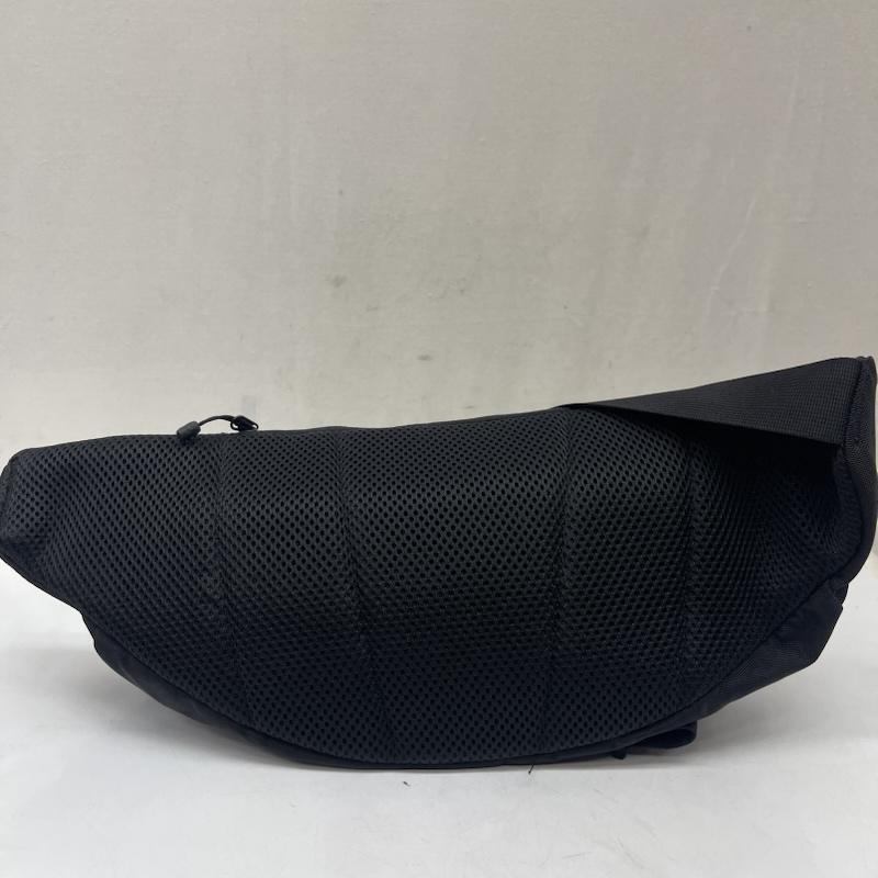 ザノースフェイス THE NORTH FACE ボディバッグ ボディバッグ NM72304 スウィープ SWEEP 4L ウエストバッグ - 黒 / ブラック / black メンズ USED 古着 中古 50166768