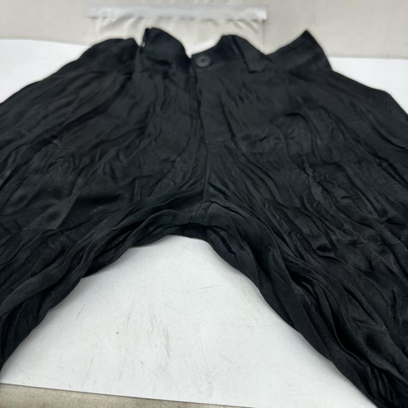 イッセイミヤケ ISSEY MIYAKE パンツ スラックス シワ プリーツ 加工 スラックス パンツ IM74-FF618 S 黒 / ブラック / black レディース USED 古着 中古 50166786