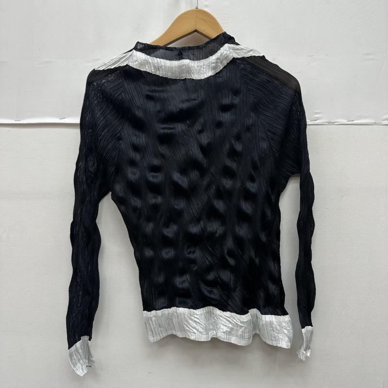 イッセイミヤケ ISSEY MIYAKE カットソー 長袖 シワ プリーツ 加工 Vネック ニット カットソー IM53-FJ955 M 黒 / ブラック / black レディース USED 古着 中古 50166790
