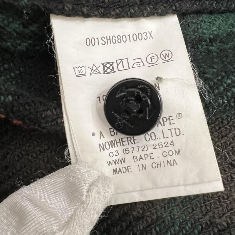 アベイシングエイプ A BATHING APE シャツ、ブラウス 長袖 コーデュロイ 切替 チェック柄 ネルシャツ ロゴ XL 緑 / グリーン / green メンズ USED 古着 中古 50166810