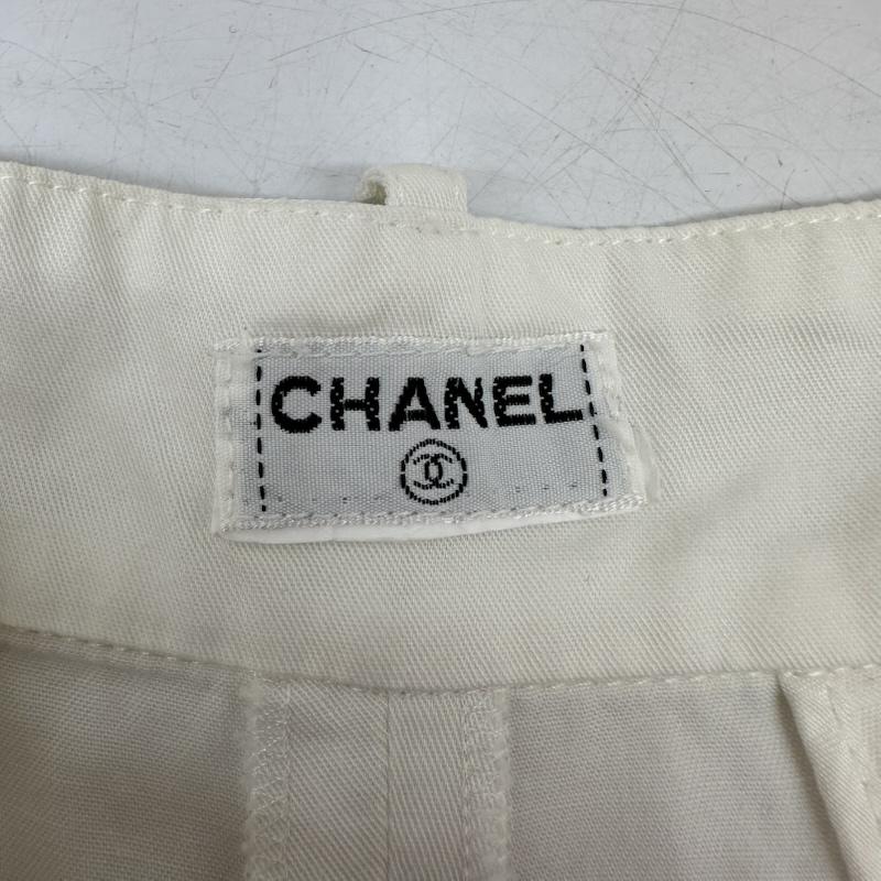 シャネル CHANEL パンツ スラックス ヴィンテージ ココマーク 金 ボタン 2タック ワイド パンツ - 白 / ホワイト / white レディース USED 古着 中古 50166826