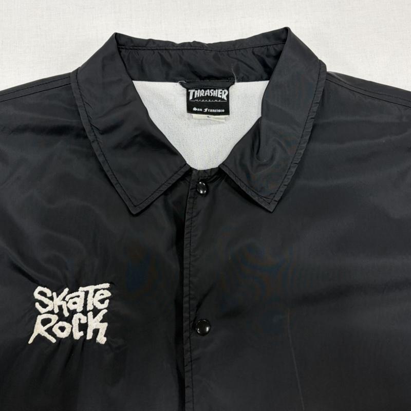 スラッシャー THRASHER ジャケット、上着 ジャケット、ブレザー SKATE ROCK スカル ロゴ プリント ナイロン コーチジャケット 刺繍 L ロゴ、文字 X プリント X 刺繍 黒 / ブラック / black X 白 / ホワイト / white X 赤 / レッド / red メンズ USED 古着 中古 50166847