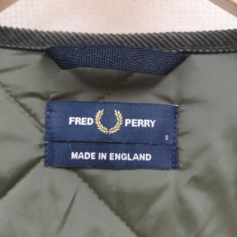 フレッドペリー FRED PERRY ジャケット、上着 ジャケット、ブレザー イングランド製 LAVENHAM キルティング ライナー ローレルリーフ コート J2852 S カーキ / カーキ / khaki メンズ USED 古着 中古 50166877