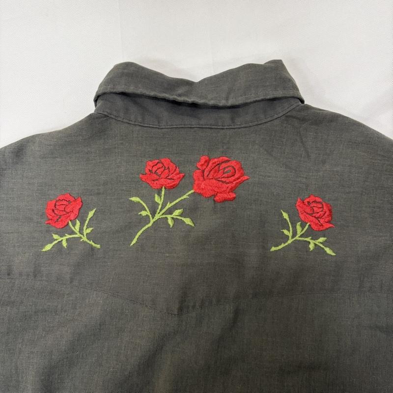 ヴィンテージ VINTAGE シャツ、ブラウス 長袖 Cowboy Joe by ATLANTIC ウエスタンシャツ 薔薇刺繍 ローズ made in usa M 無地 X 刺繍 ダークグレー / ダークグレー / メンズ USED 古着 中古 50166989