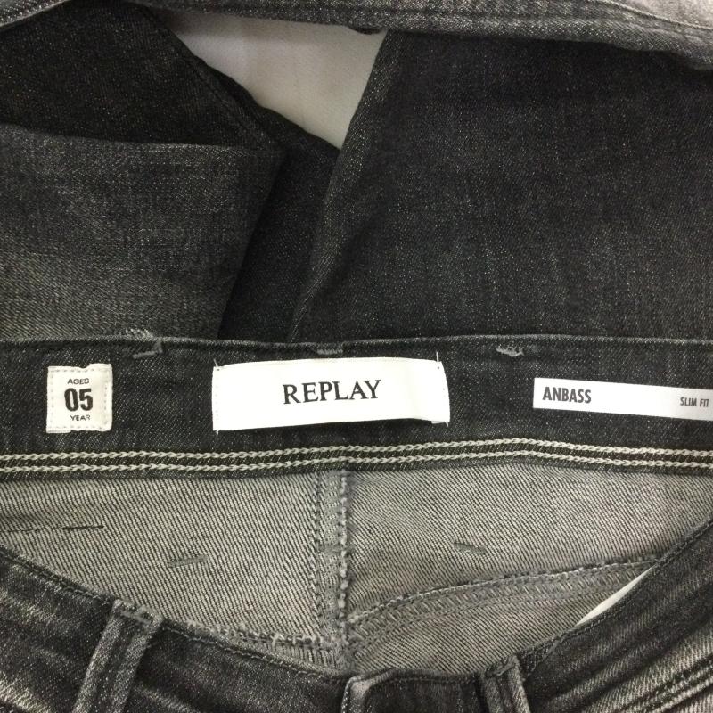 リプレイ REPLAY パンツ デニム、ジーンズ ANBASS SLIM FIT ストレッチ ブラックジーンズ ダメージ加工デニムパンツ 28インチ 28インチ 無地 黒 / ブラック / black メンズ USED 古着 中古 50167043