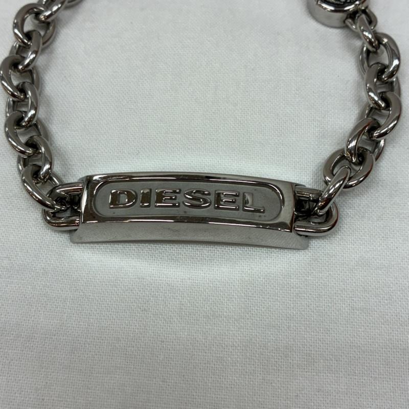 ディーゼル DIESEL アクセサリー ブレスレット、バングル ID ロゴ プレート ブレイブマン チェーン ブレスレット シルバー カラー ステンレス スチール - メンズ USED 古着 中古 50167054