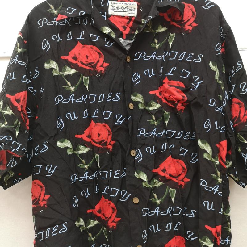 ワコマリア WACKO MARIA シャツ、ブラウス 半袖 GUILTYPARTIES PARADISE TOKYO アロハ シャツ レーヨン 薔薇 ローズ L 黒 / ブラック / black X ベージュ / ベージュ / beige メンズ USED 古着 中古 50167079