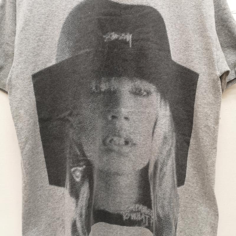 ステューシー STUSSY Tシャツ 半袖 00s COMPARED TO WHAT LAURA フォト Tシャツ ローラ フォト M 灰 / グレー / gray メンズ USED 古着 中古 50167086