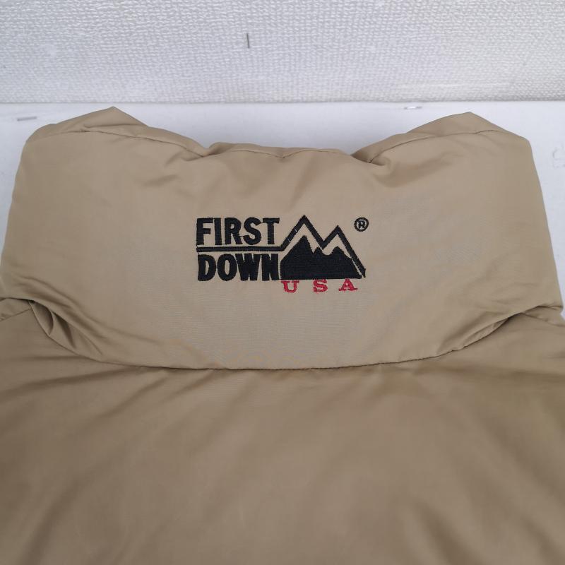 ファーストダウン FIRST DOWN ジャケット、上着 ダウンジャケット リバーシブル 2WAY 山型 ブランドロゴ 刺繡 ダウン ジャケット FD-24071 L 黒 / ブラック / black X ベージュ / ベージュ / beige メンズ USED 古着 中古 50167087