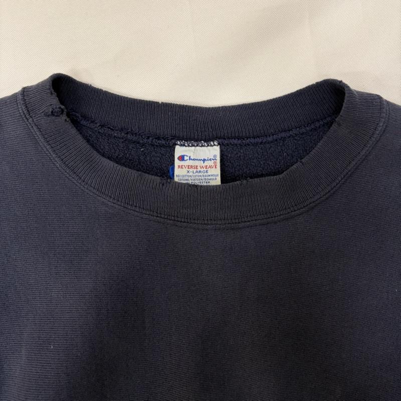 チャンピオン Champion トレーナー 長袖 リバースウィーブ 90s ワンポイントロゴ Cロゴ 目あり XL 無地 X ワンポイント 紺 / ネイビー / navy メンズ USED 古着 中古 50167169