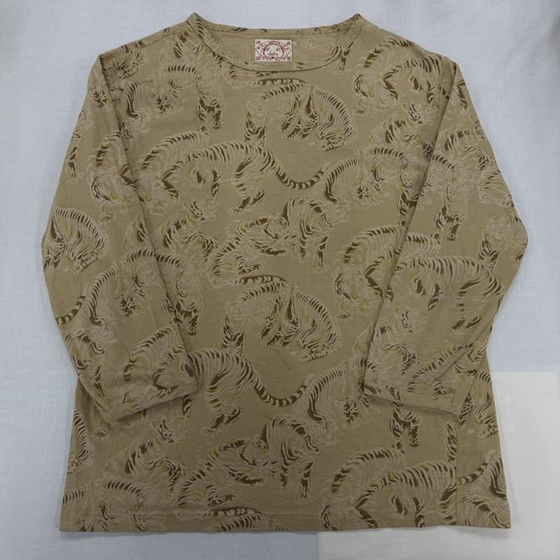 エヴィス EVISU Tシャツ 七分袖 タイガー プリント 総柄 七分袖 Tシャツ カットソー 38 総柄 X プリント ベージュ / ベージュ / beige X 茶 / ブラウン / brown メンズ USED 古着 中古 50167179