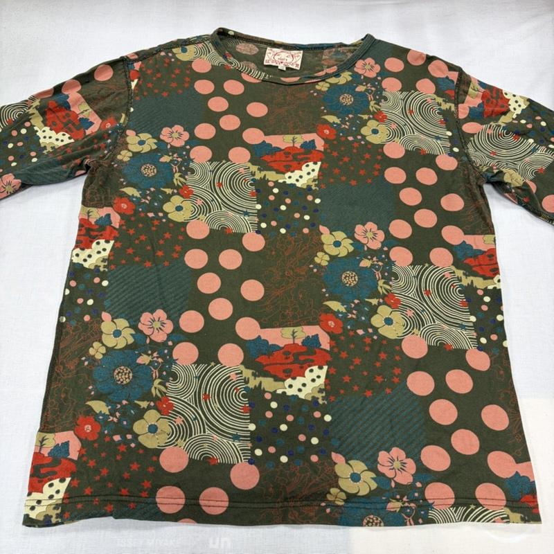 エヴィス EVISU Tシャツ 七分袖 プリント 総柄 七分袖 Tシャツ カットソー 和柄 38 総柄 カーキ / カーキ / khaki X マルチカラー / マルチカラー / multicolor メンズ USED 古着 中古 50167187