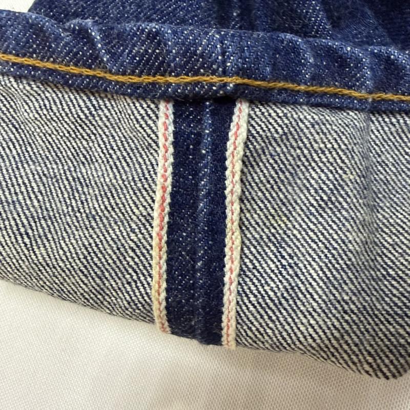 リーバイス Levi s パンツ デニム、ジーンズ 502xx BIGE 502-0003 テーパード ボタン裏J22 ビッグE 赤耳 セルビッチ 32インチ 無地 紺 / ネイビー / navy メンズ USED 古着 中古 50167191
