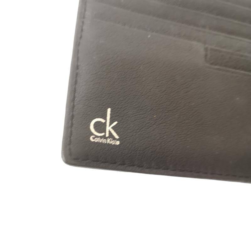 カルバン・クライン Calvin Klein 財布 二つ折り ロゴ レザー ウォレット 二つ折り 財布 - 黒 / ブラック / black メンズ USED 古着 中古 50167222
