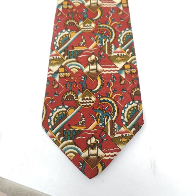 サルヴァトーレフェラガモ Salvatore Ferragamo ネクタイ ネクタイ 総柄 シルク ネクタイ - メンズ USED 古着 中古 50167228