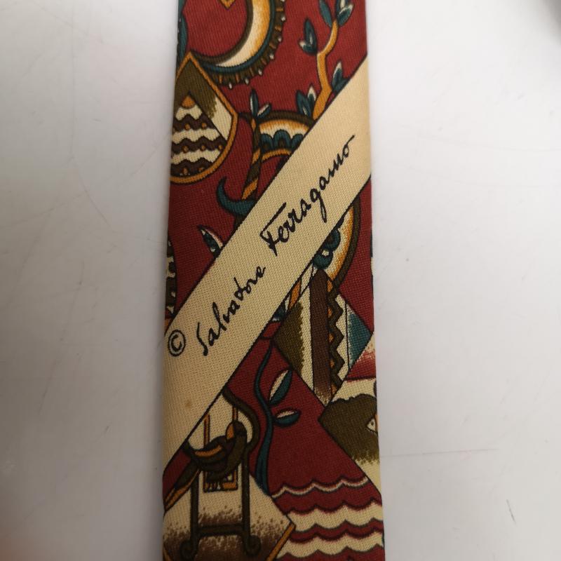サルヴァトーレフェラガモ Salvatore Ferragamo ネクタイ ネクタイ 総柄 シルク ネクタイ - メンズ USED 古着 中古 50167228