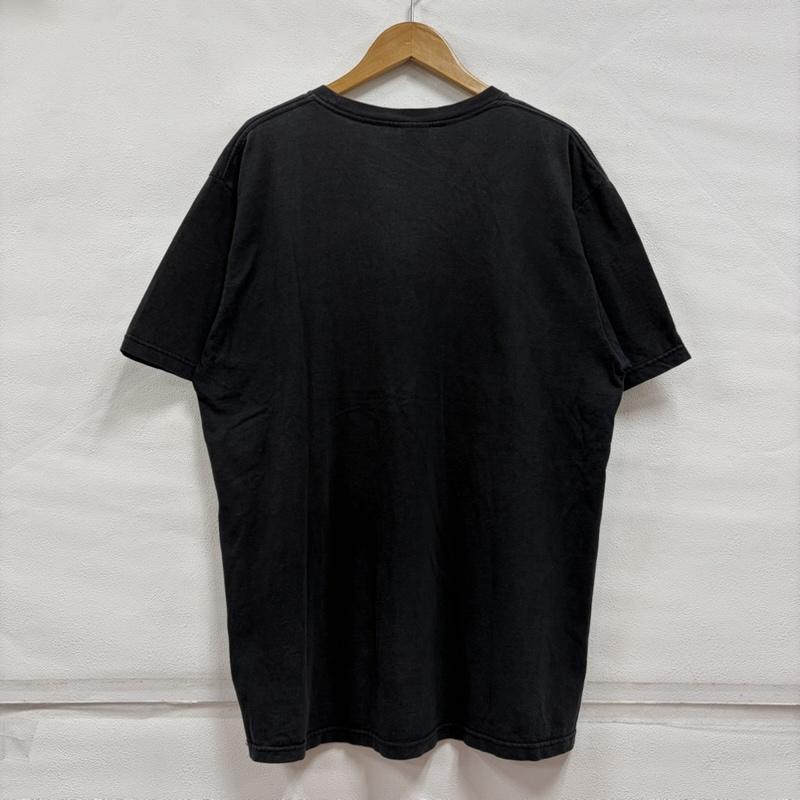 シュプリーム Supreme Tシャツ 半袖 17AW INDEPENDENT コラボ 半袖 ロゴ プリント Tシャツ USA製 フェード L ロゴ、文字 X プリント 黒 / ブラック / black X 白 / ホワイト / white X 赤 / レッド / red メンズ USED 古着 中古 50167289