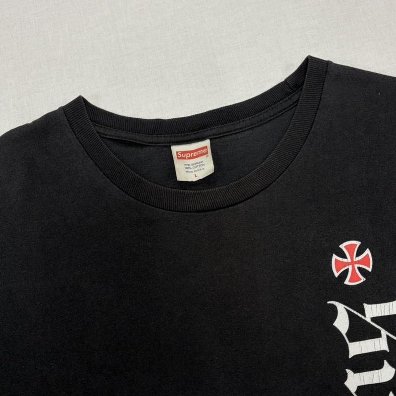 シュプリーム Supreme Tシャツ 半袖 17AW INDEPENDENT コラボ 半袖 ロゴ プリント Tシャツ USA製 フェード L ロゴ、文字 X プリント 黒 / ブラック / black X 白 / ホワイト / white X 赤 / レッド / red メンズ USED 古着 中古 50167289