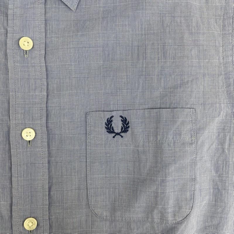 フレッドペリー FRED PERRY シャツ、ブラウス 半袖 ワンポイント ロゴ刺繍 半袖 カジュアル シャツ f4466 S 水色 / ライトブルー / メンズ USED 古着 中古 50167309