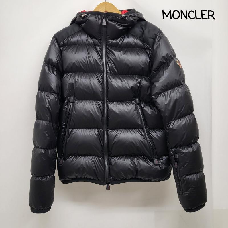 モンクレール MONCLER ジャケット、上着 ダウンジャケット ヒンタートゥクス グルノーブル ダウンジャケット 33584355NFPM 2 黒 / ブラック / black メンズ USED 古着 中古 50167315