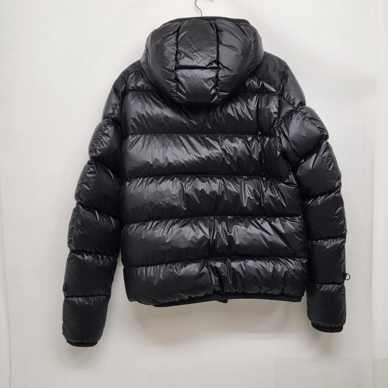 モンクレール MONCLER ジャケット、上着 ダウンジャケット ヒンタートゥクス グルノーブル ダウンジャケット 33584355NFPM 2 黒 / ブラック / black メンズ USED 古着 中古 50167315